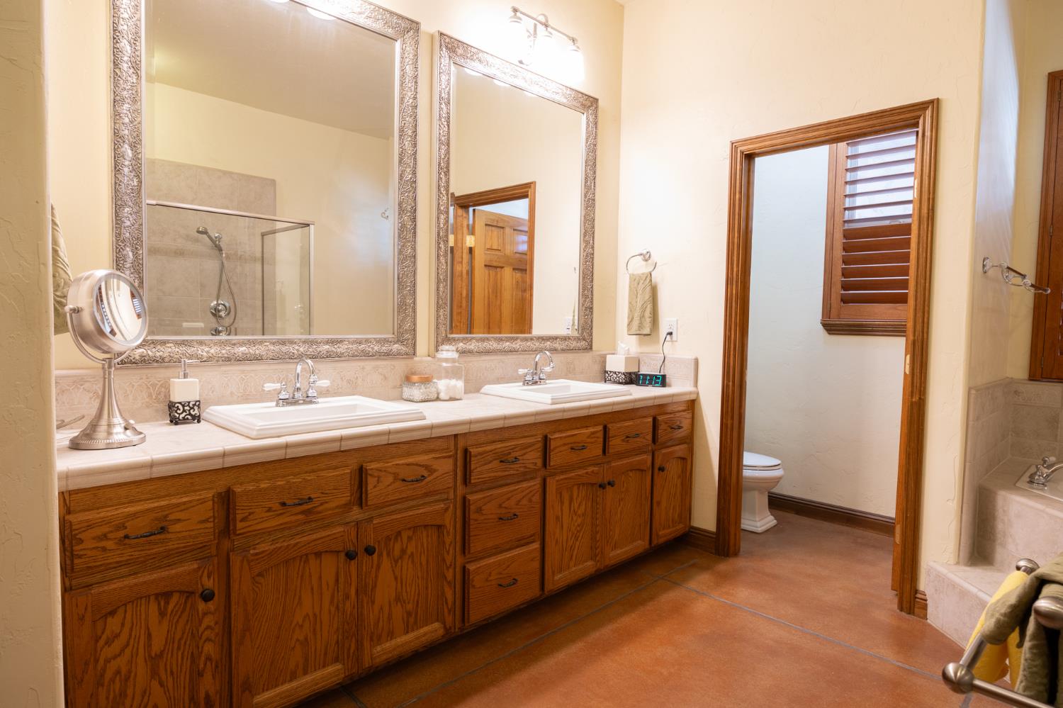 1087 Ben Hur, Raymond, CA 93653