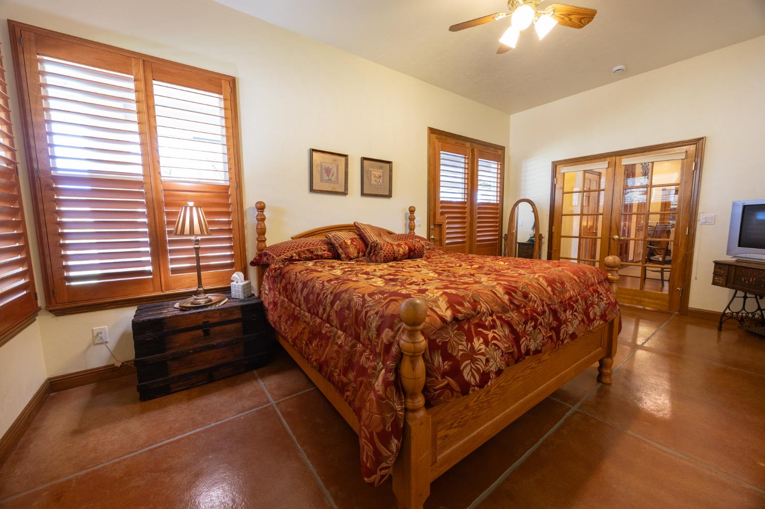 1087 Ben Hur, Raymond, CA 93653