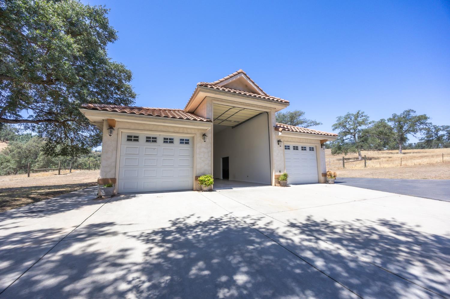 1087 Ben Hur, Raymond, CA 93653