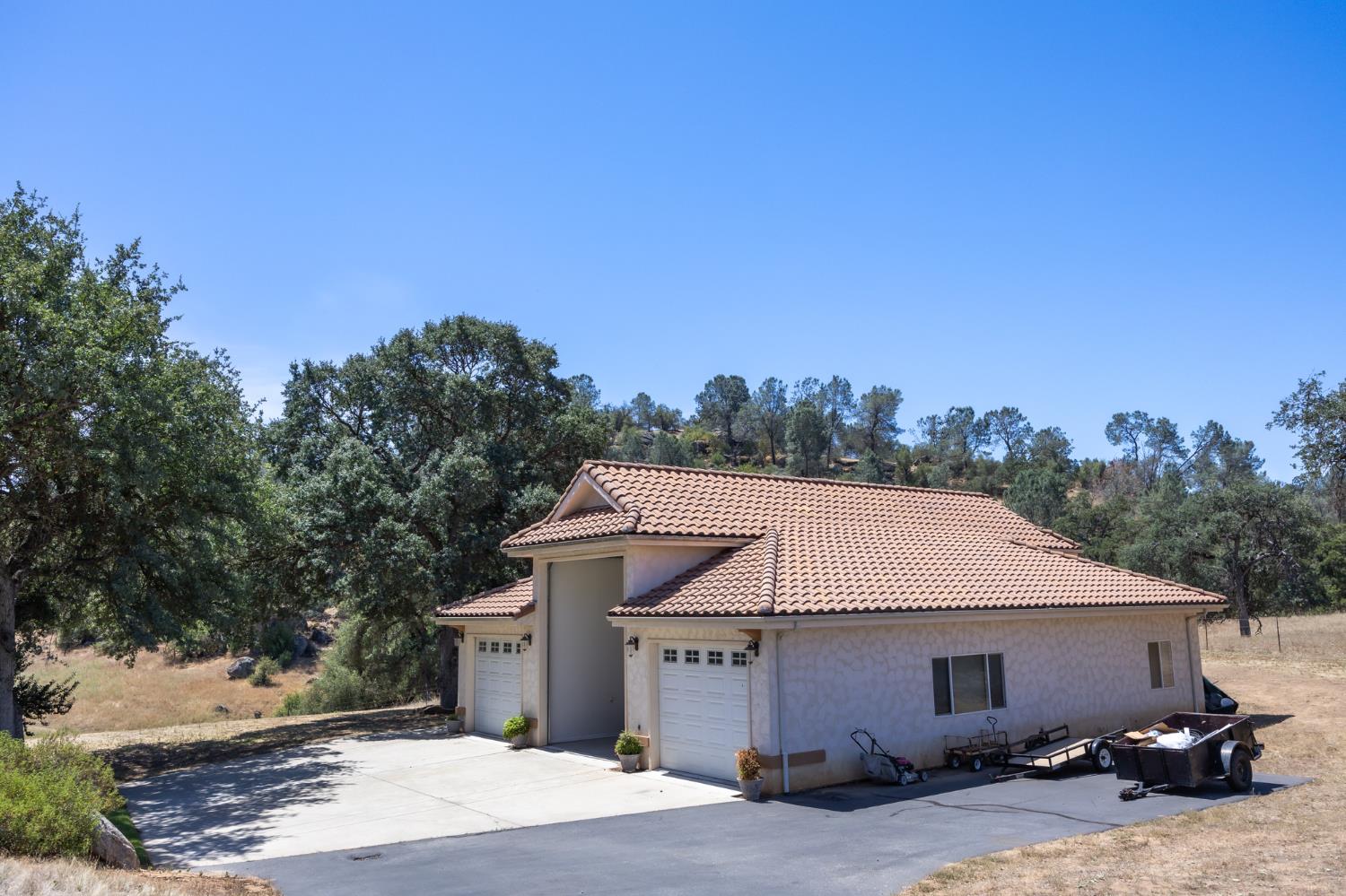 1087 Ben Hur, Raymond, CA 93653