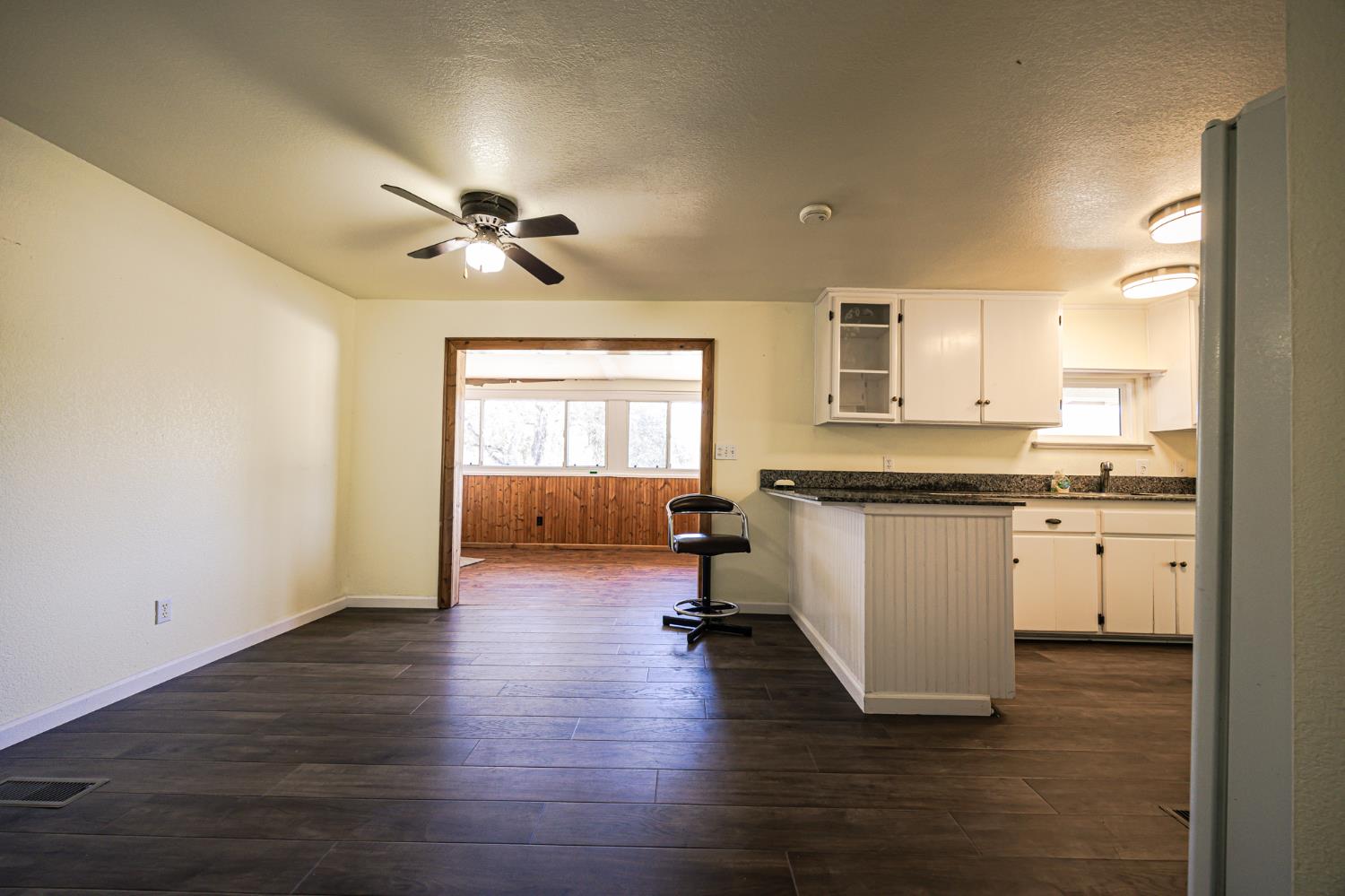 1087 Ben Hur, Raymond, CA 93653