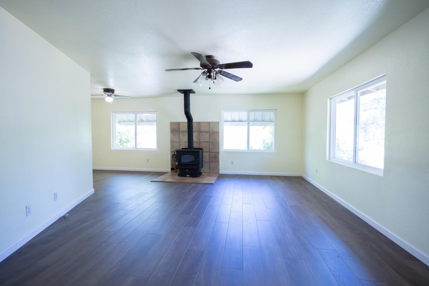 1087 Ben Hur, Raymond, CA 93653