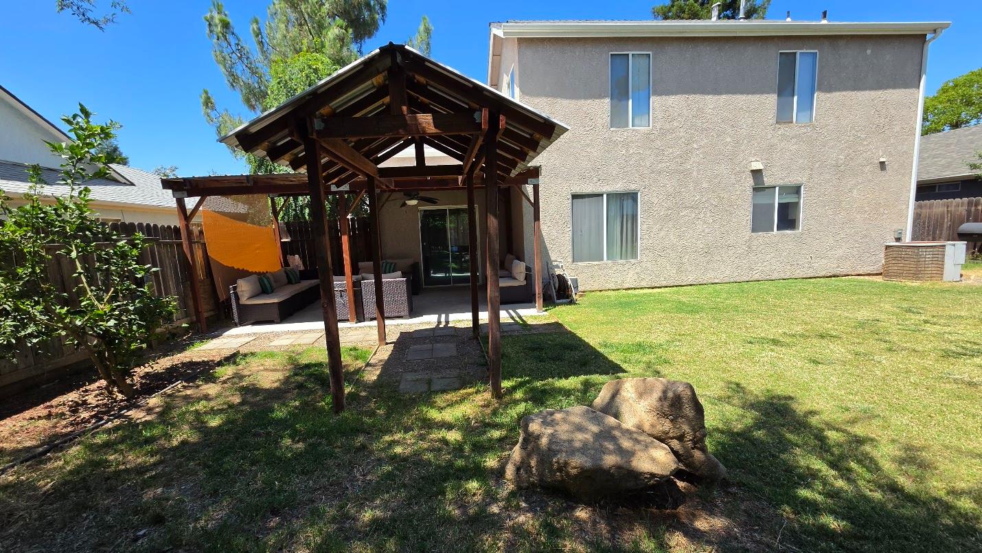 4685 W Bellaire Way, Fresno, CA 93722