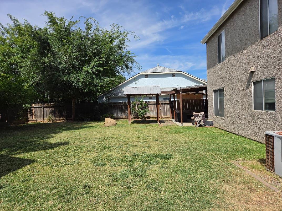4685 W Bellaire Way, Fresno, CA 93722