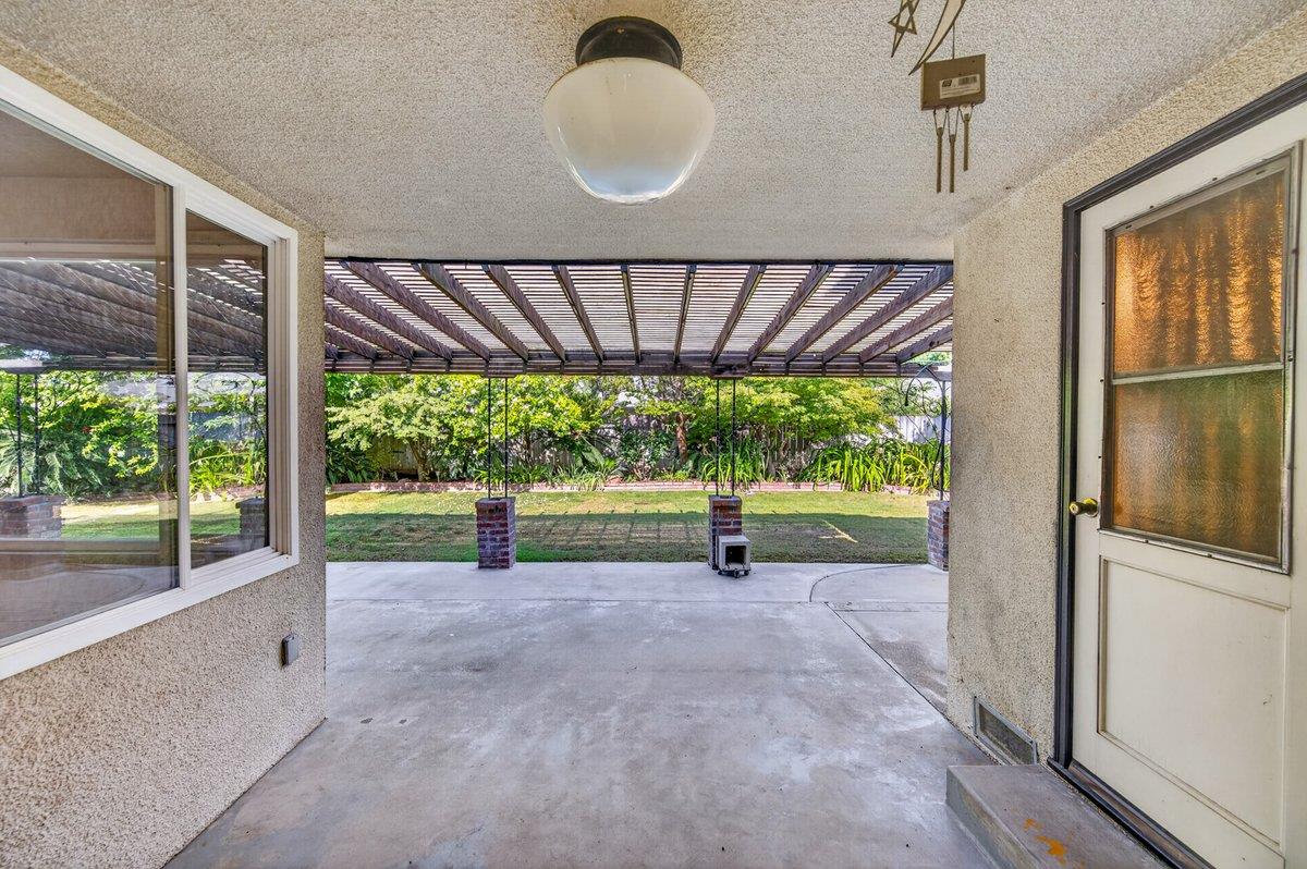 5719 N Sherman Ave, Fresno, CA 93710