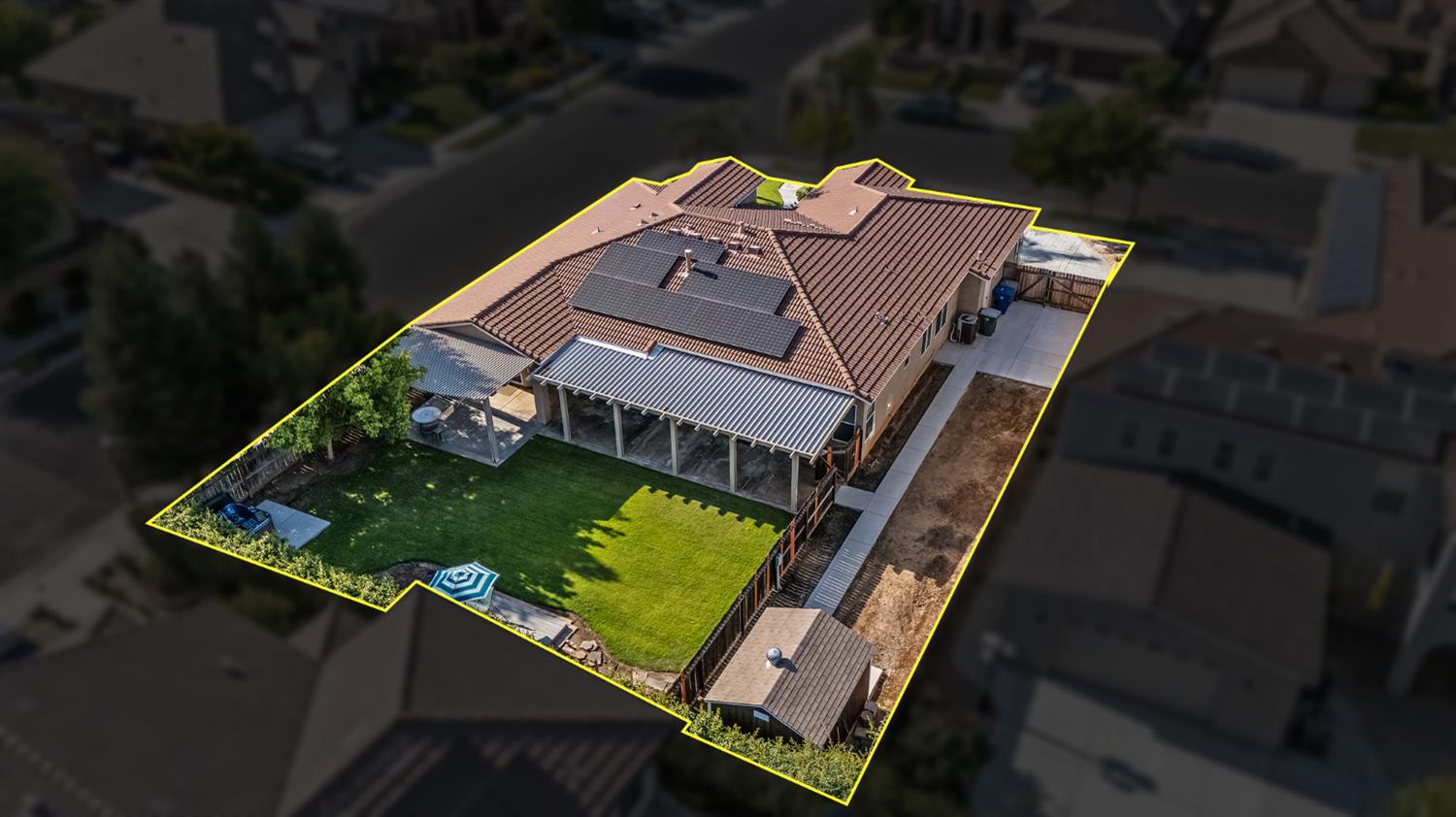 3128 Powers Ave, Clovis, CA 93619