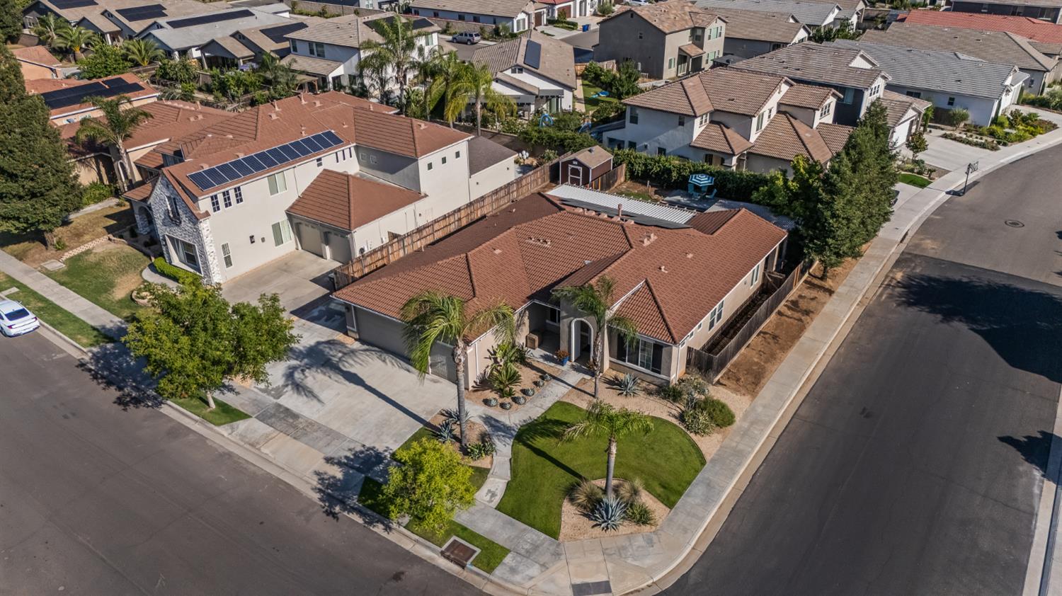 3128 Powers Ave, Clovis, CA 93619