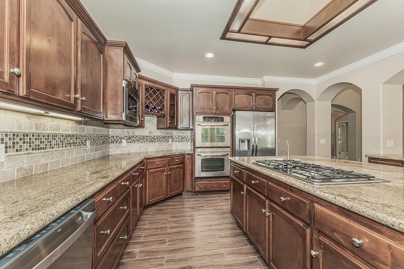 2998 Ashcroft, Clovis, CA 93611