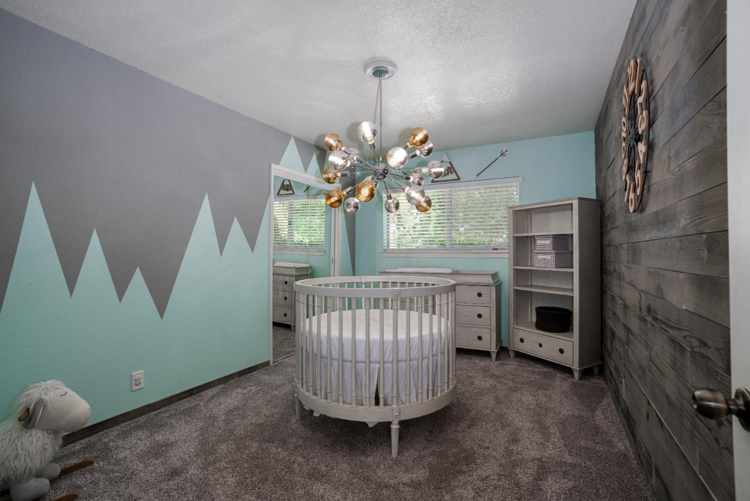 2173 S Minnewawa, Fresno, CA 93727