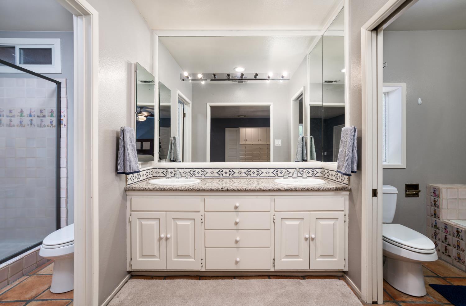 2173 S Minnewawa, Fresno, CA 93727