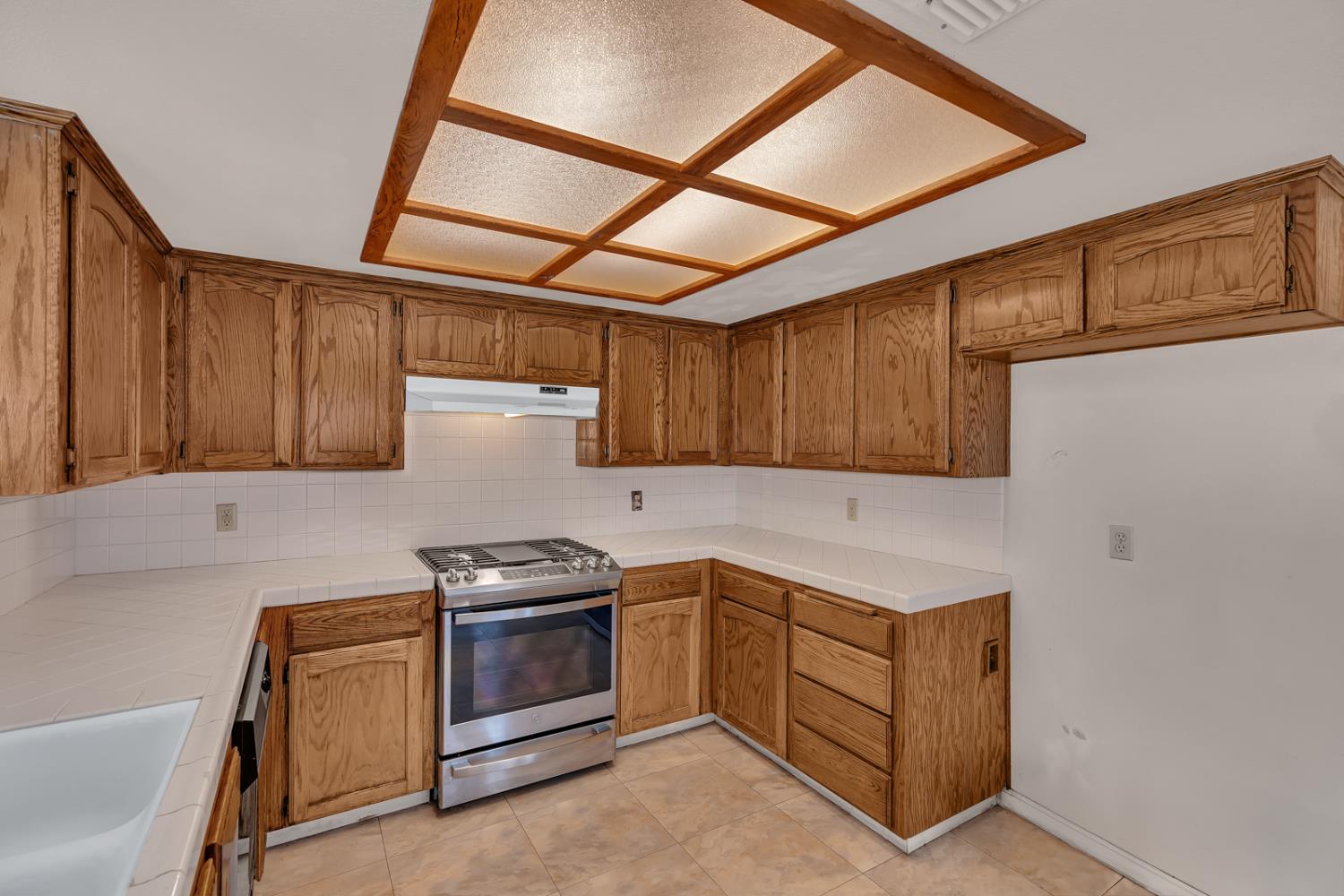 1606 E Eclipse Ave, Fresno, CA 93720