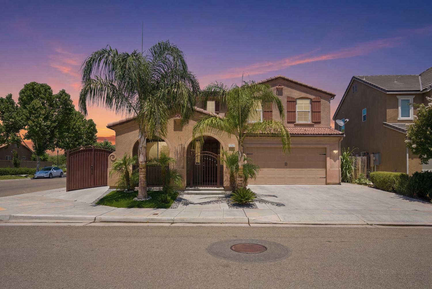 3609 Flint Ave, Clovis, CA 93619