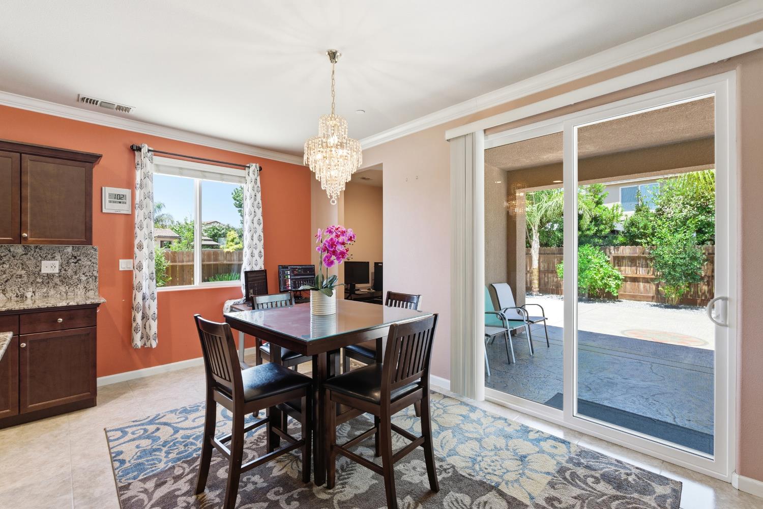 3609 Flint Ave, Clovis, CA 93619