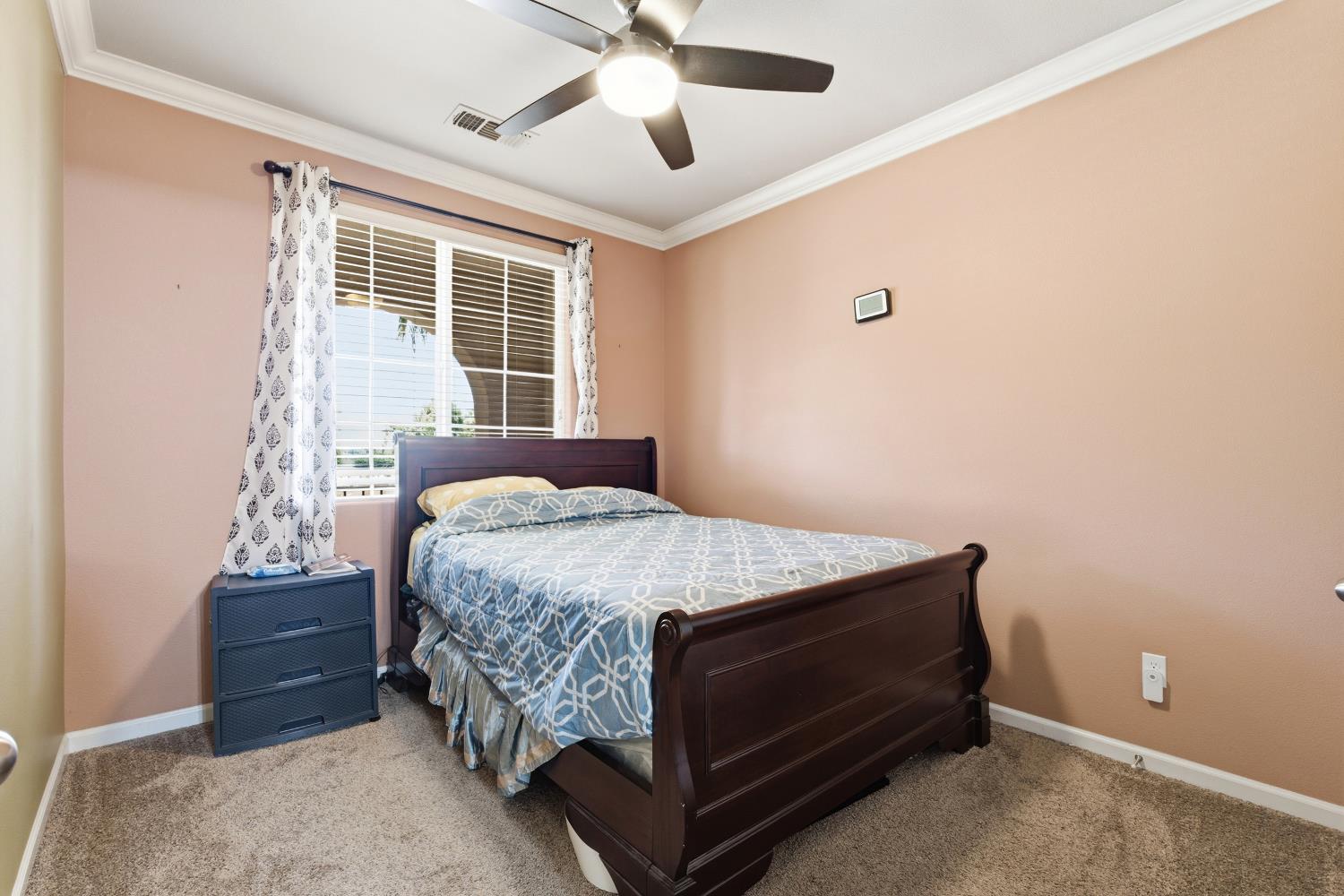 3609 Flint Ave, Clovis, CA 93619