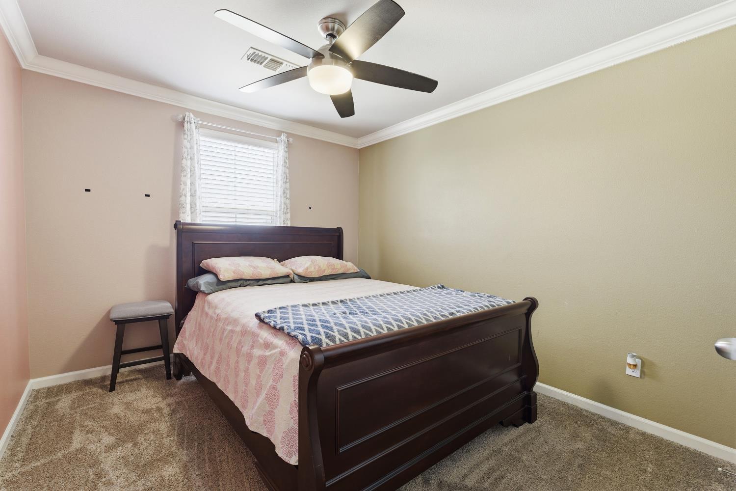 3609 Flint Ave, Clovis, CA 93619