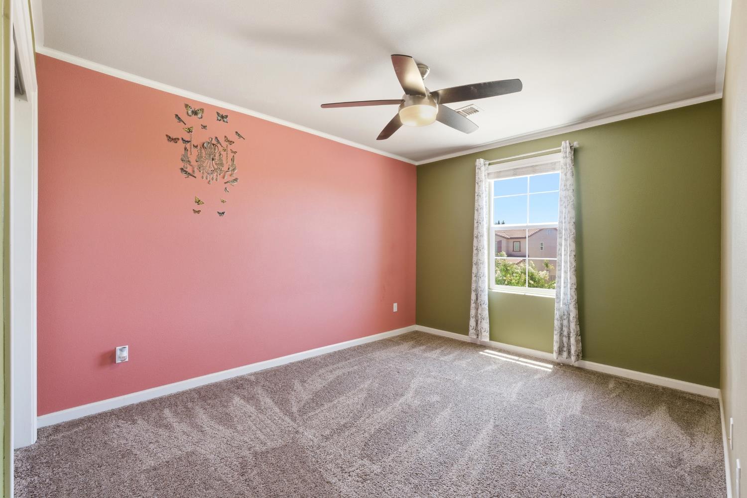 3609 Flint Ave, Clovis, CA 93619