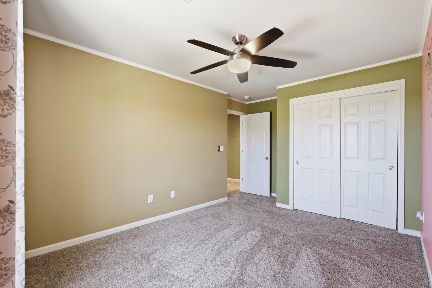 3609 Flint Ave, Clovis, CA 93619
