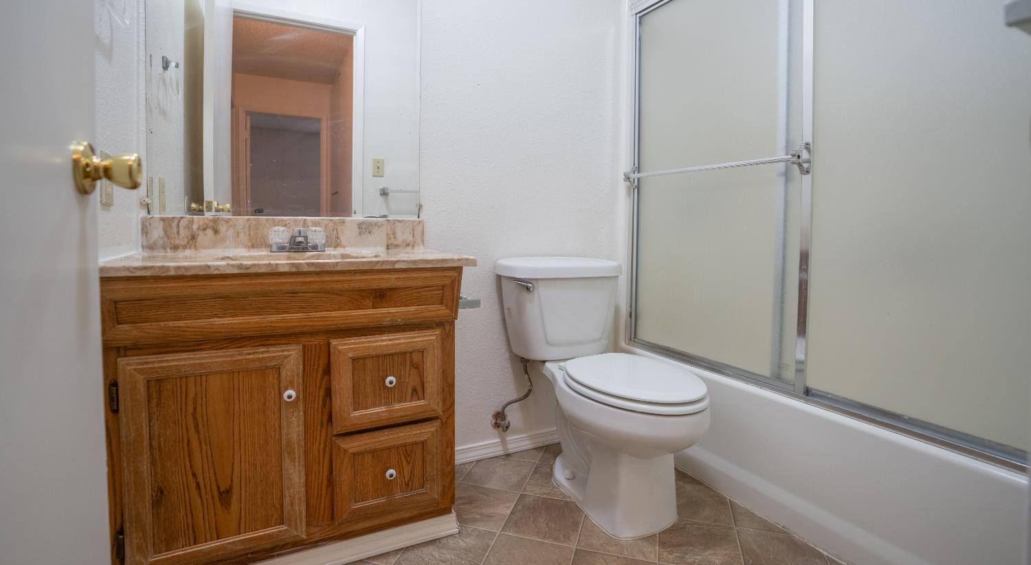 242 Madison St, Coalinga, CA 93210