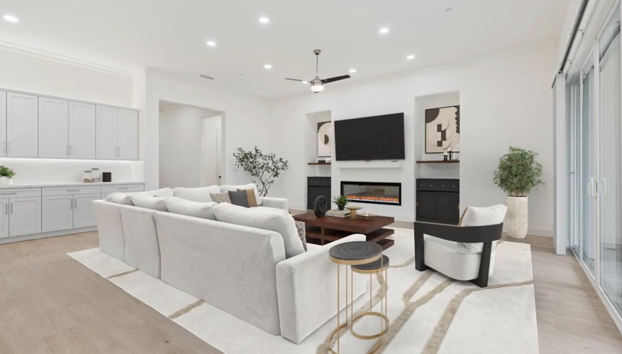 1665 Heirloom Avenue, Clovis, CA 93619