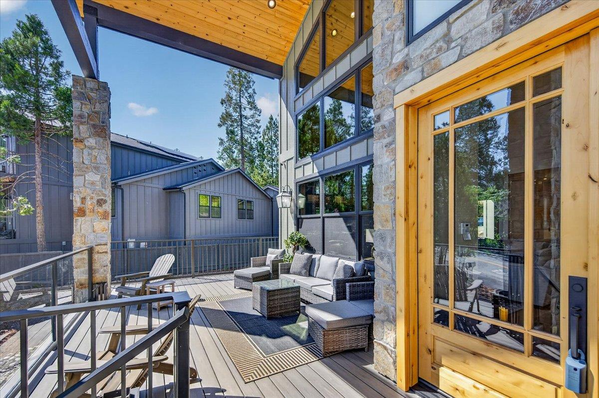 53819 Road 432, Bass Lake, CA 93604