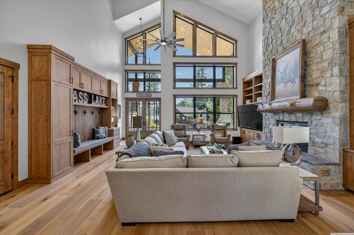 53819 Road 432, Bass Lake, CA 93604