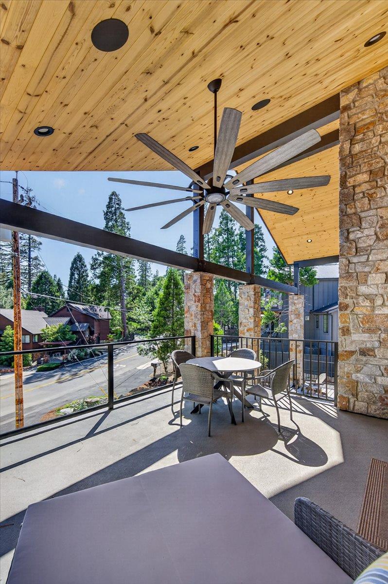 53819 Road 432, Bass Lake, CA 93604