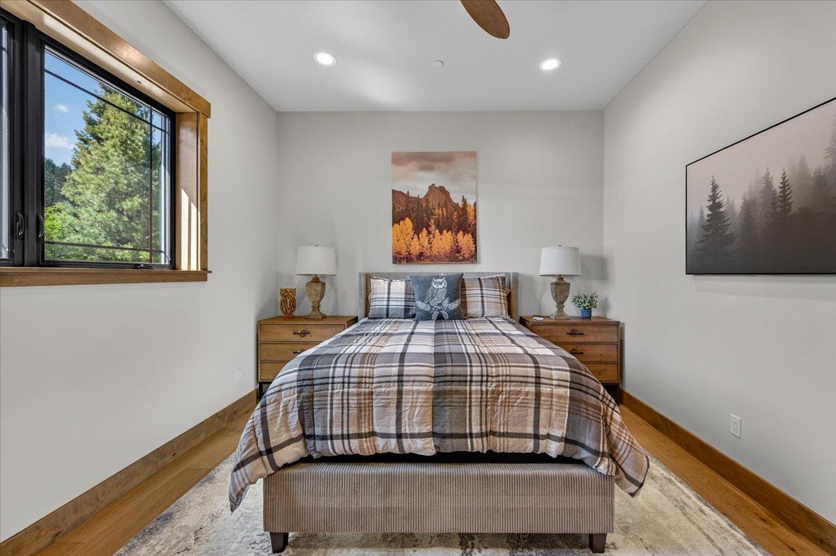 53819 Road 432, Bass Lake, CA 93604