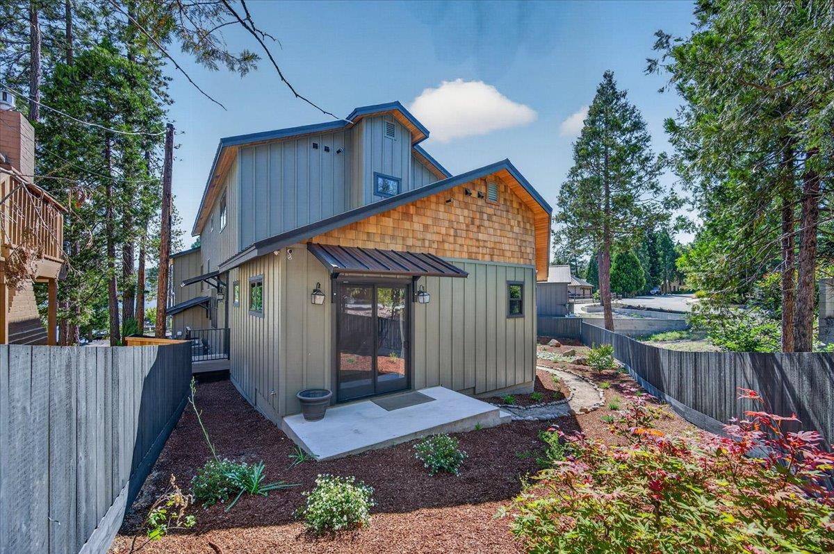53819 Road 432, Bass Lake, CA 93604