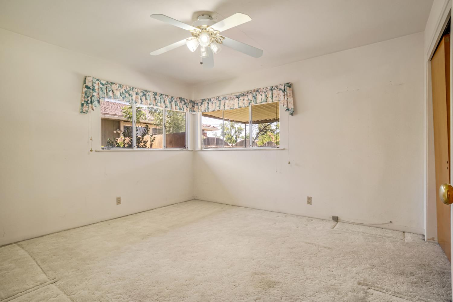 3899 E Lyell, Fresno, CA 93702