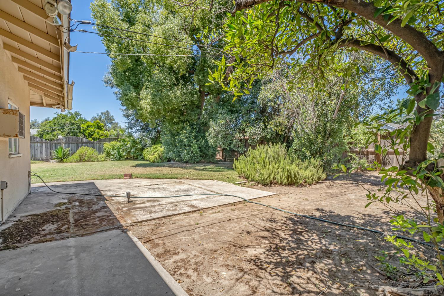 3899 E Lyell, Fresno, CA 93702