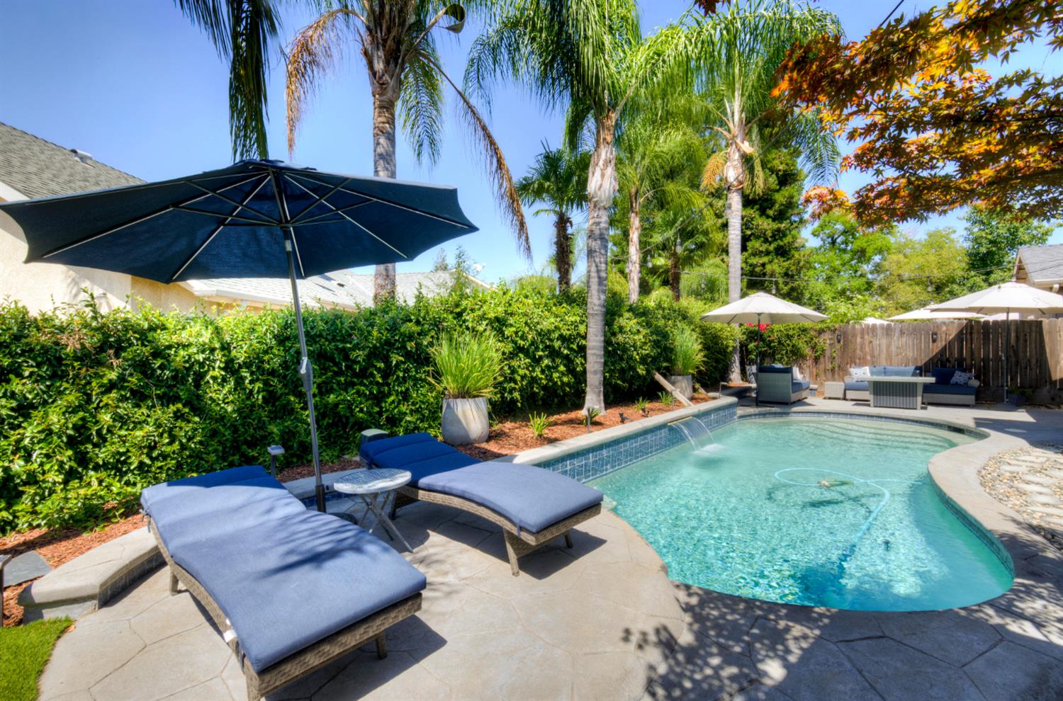 1812 E Oakmont Ave, Fresno, CA 93730