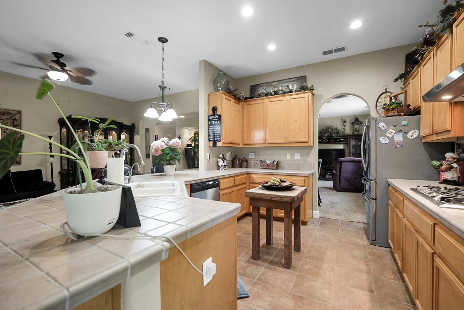 12165 Pheasant Run Blvd, Chowchilla, CA 93610