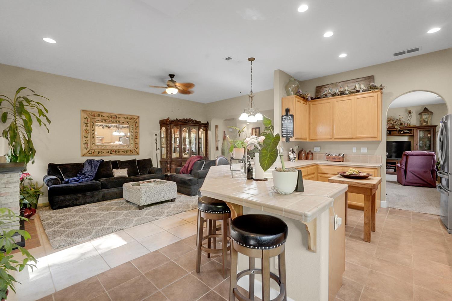 12165 Pheasant Run Blvd, Chowchilla, CA 93610