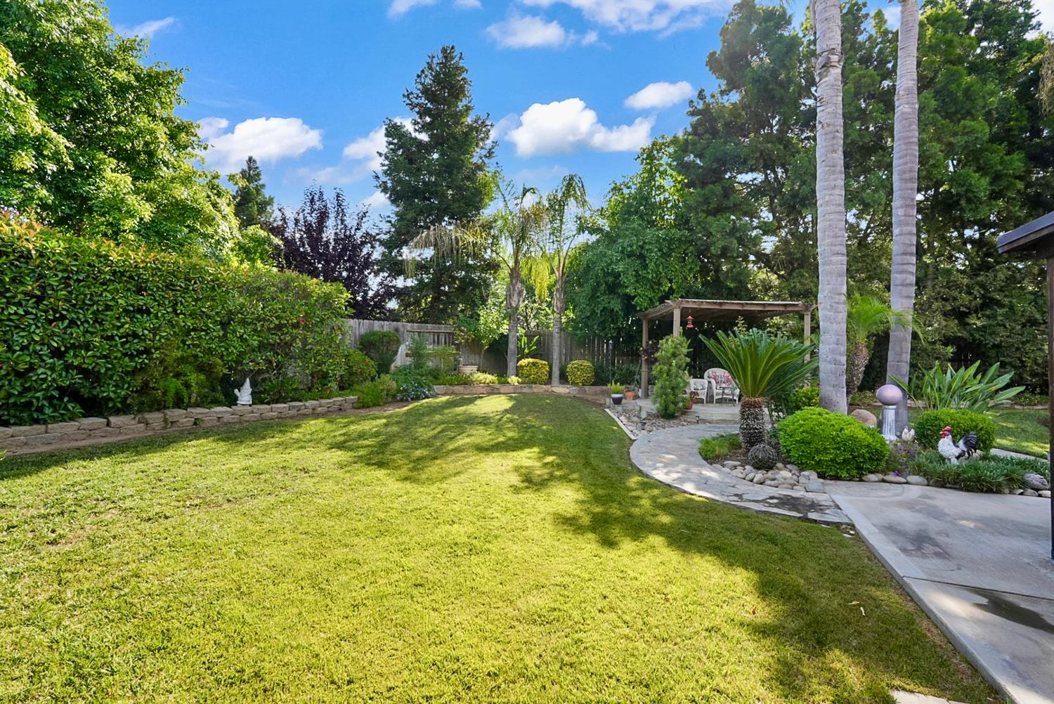 12165 Pheasant Run Blvd, Chowchilla, CA 93610
