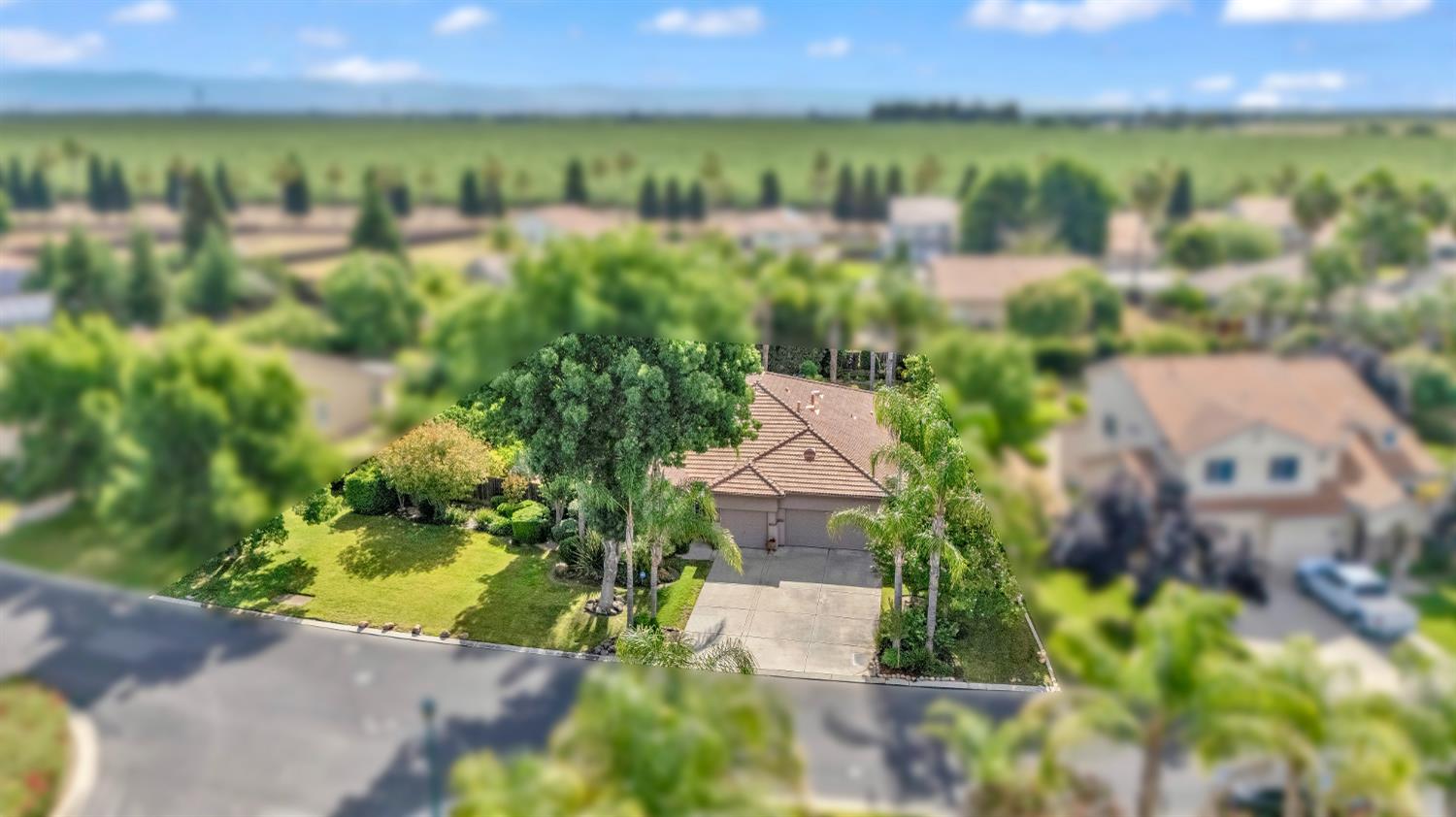 12165 Pheasant Run Blvd, Chowchilla, CA 93610