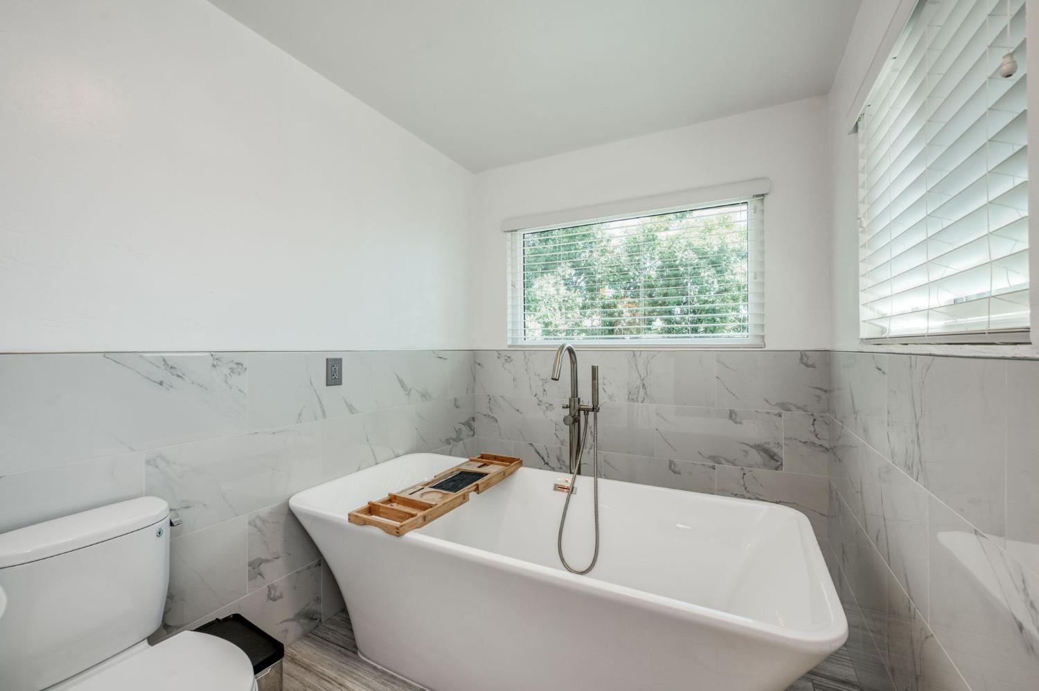 2890 Huntington Blvd #162, Fresno, CA 93721