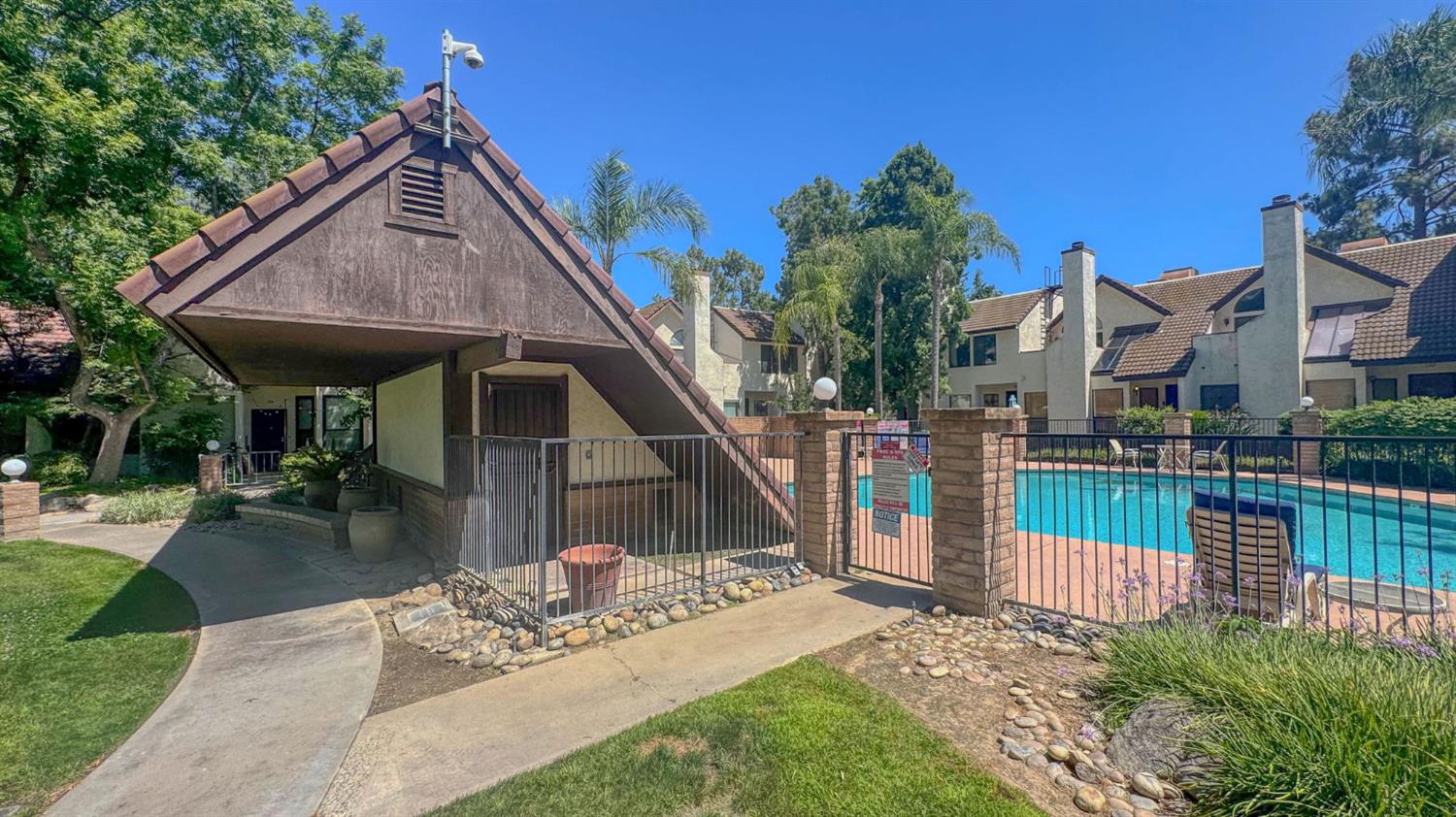 2890 Huntington Blvd #162, Fresno, CA 93721