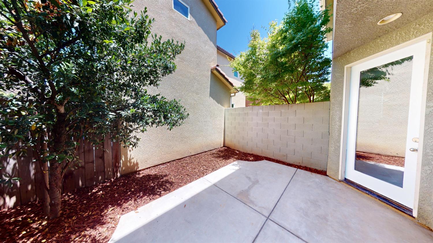 3641 Richmond Ave, Clovis, CA 93619