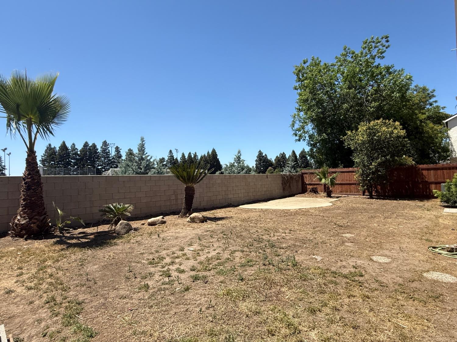 8665 N Cedar Ave #128, Fresno, CA 93720
