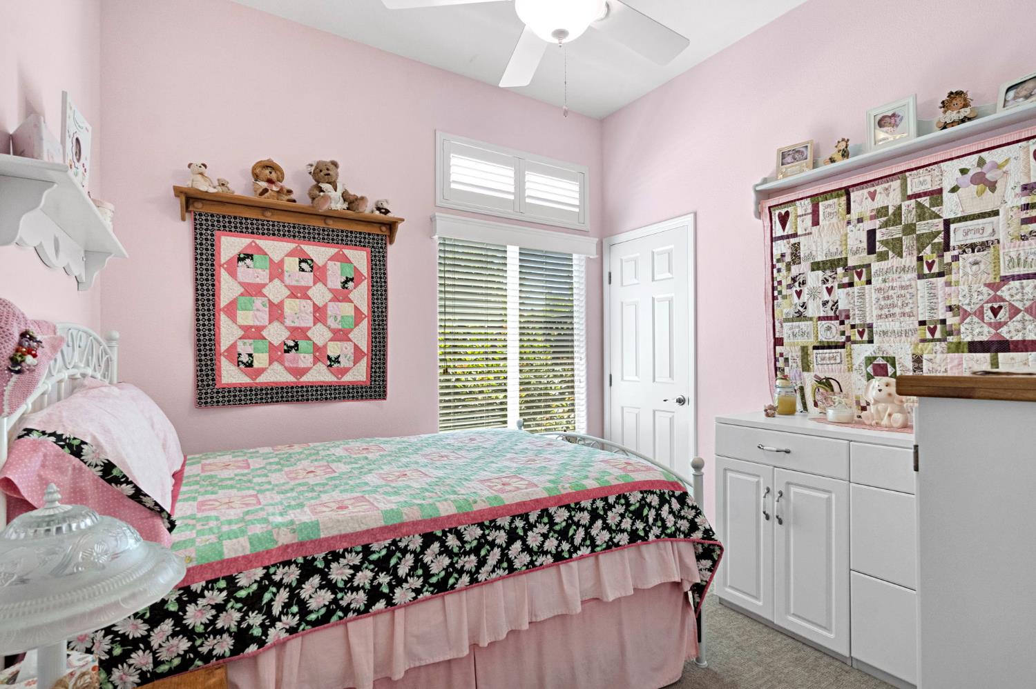 1101 N Armstrong Ave, Clovis, CA 93611