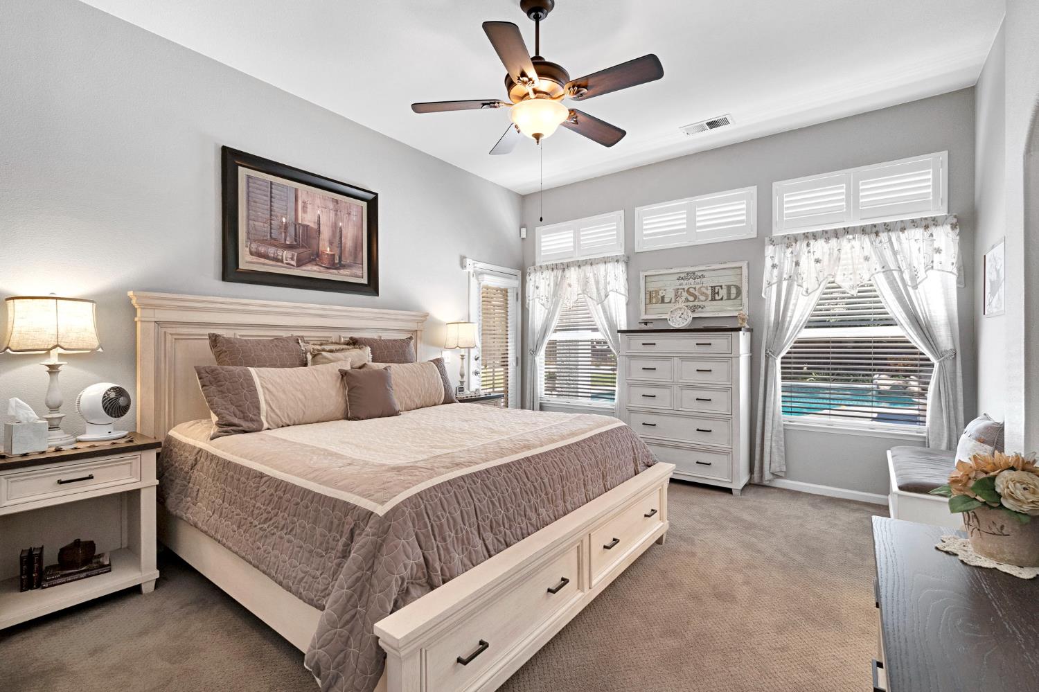 1101 N Armstrong Ave, Clovis, CA 93611