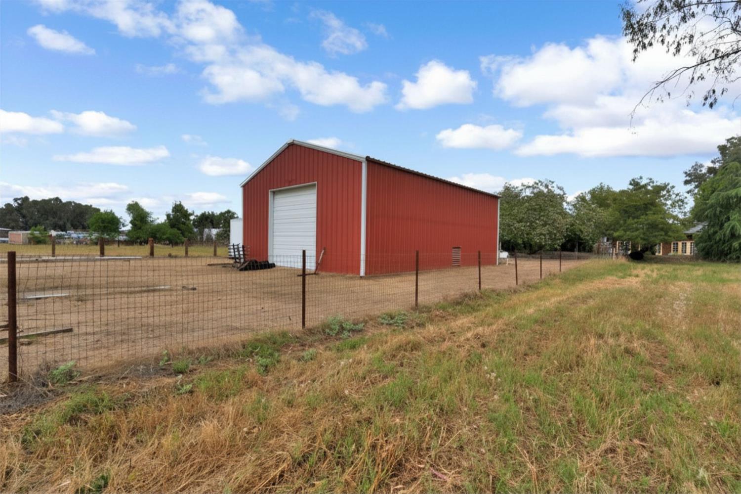 2153 N Michelle, Sanger, CA 93657