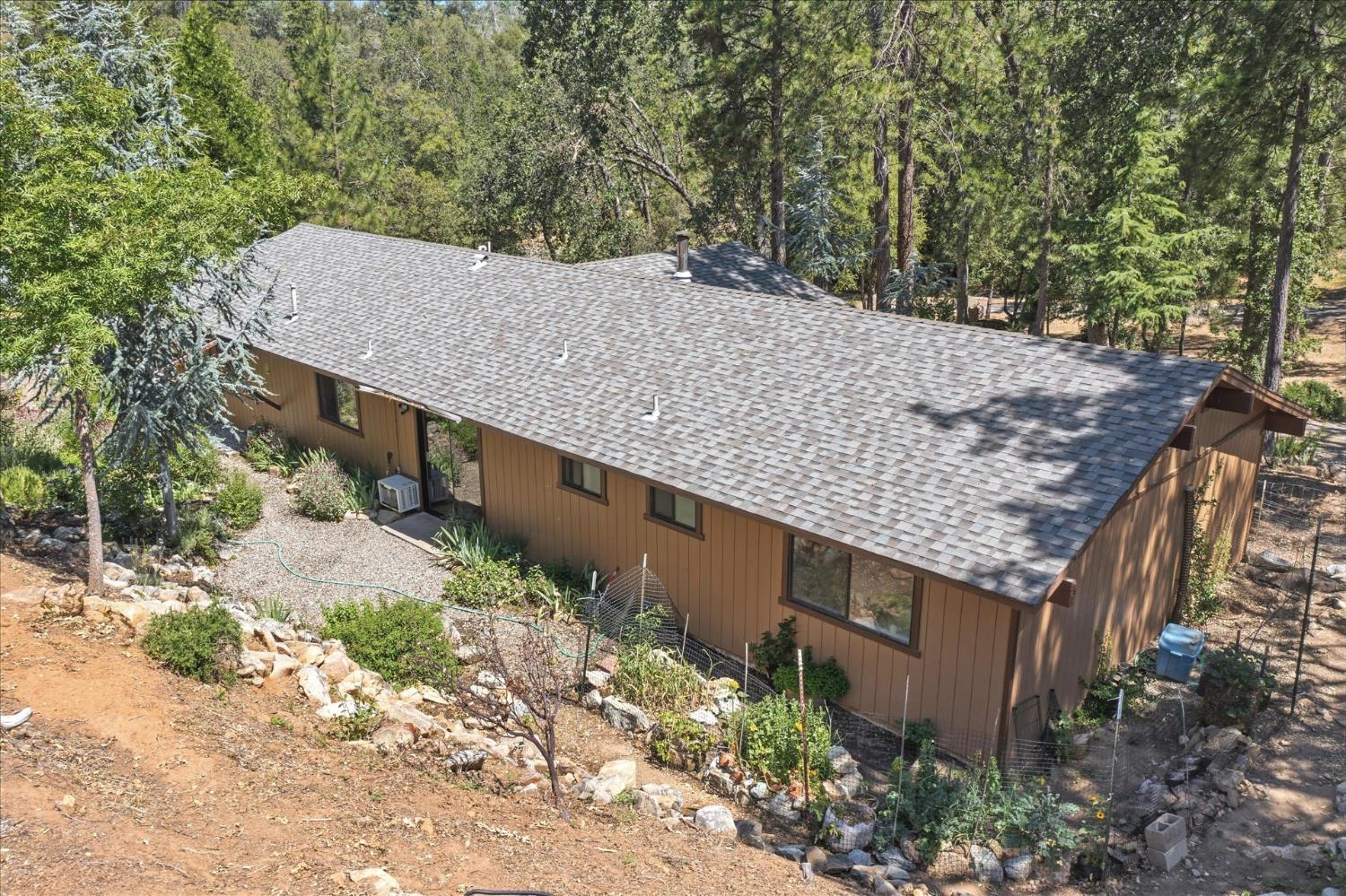 34018 Peckinpah Acres Dr, North Fork, CA 93643
