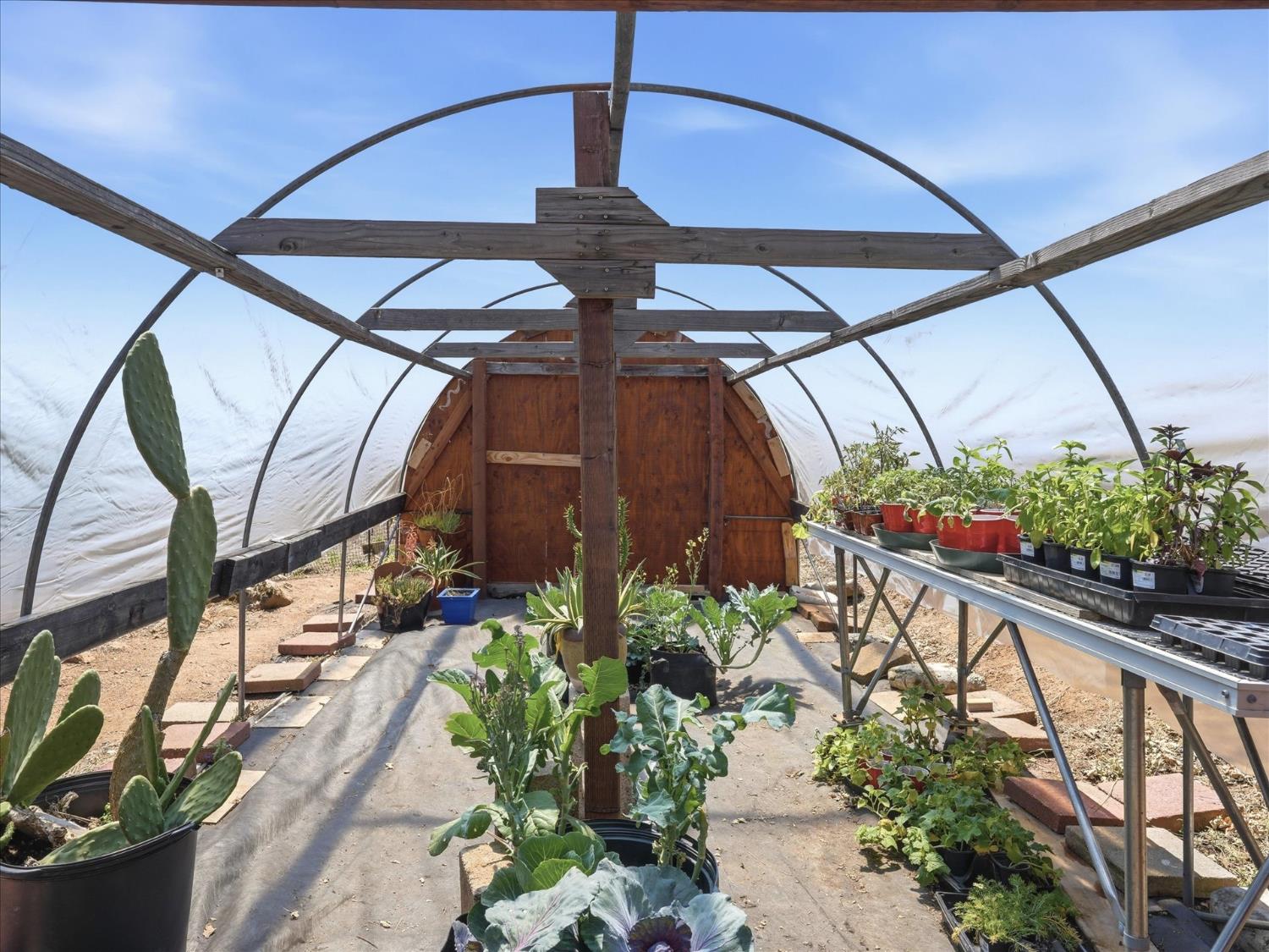34018 Peckinpah Acres Dr, North Fork, CA 93643