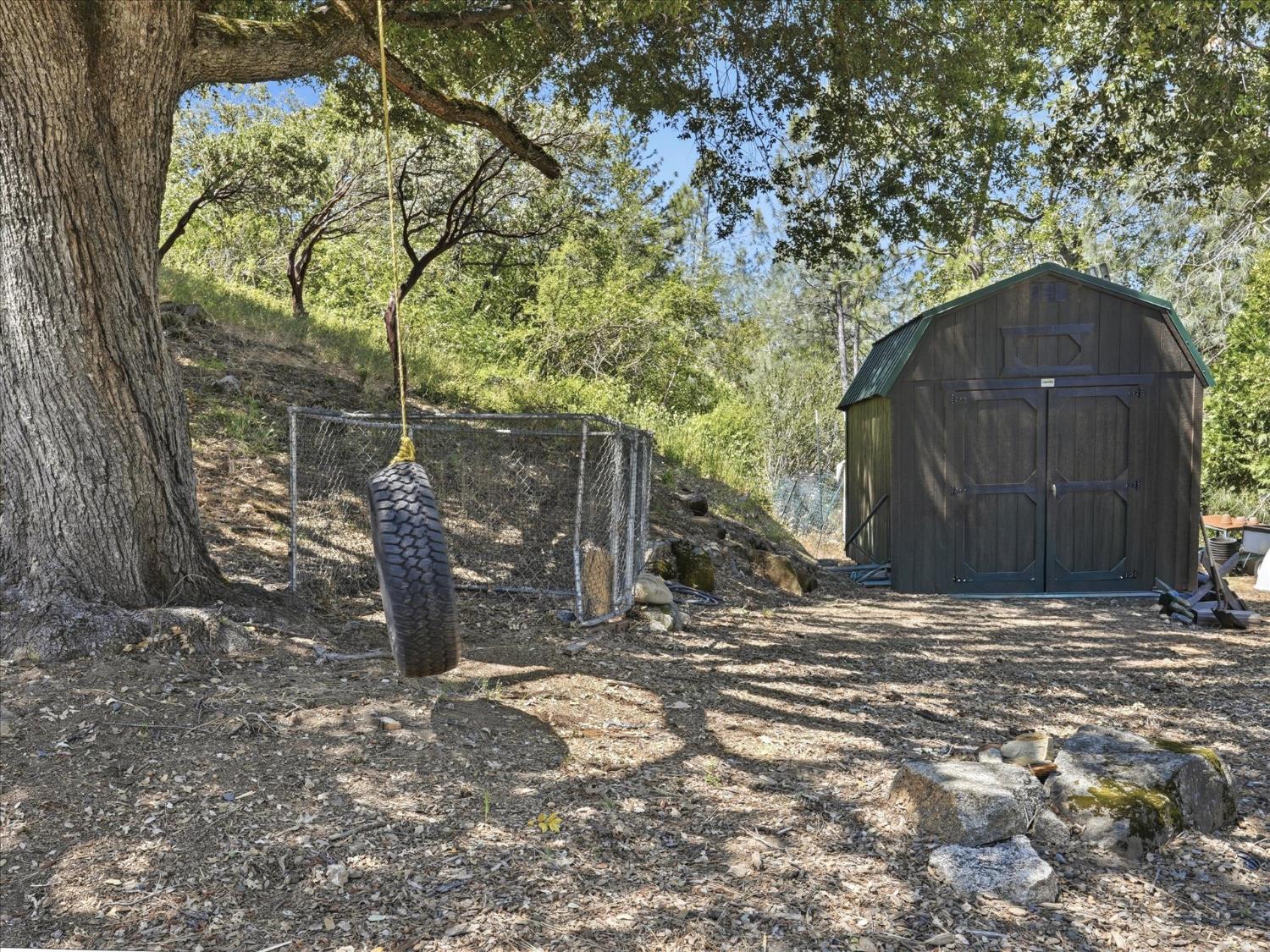 34018 Peckinpah Acres Dr, North Fork, CA 93643