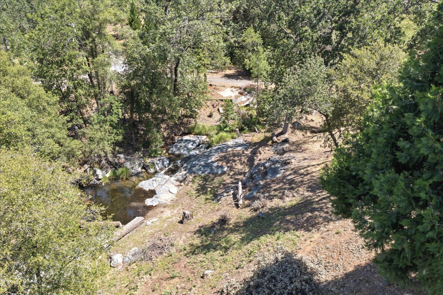 34018 Peckinpah Acres Dr, North Fork, CA 93643
