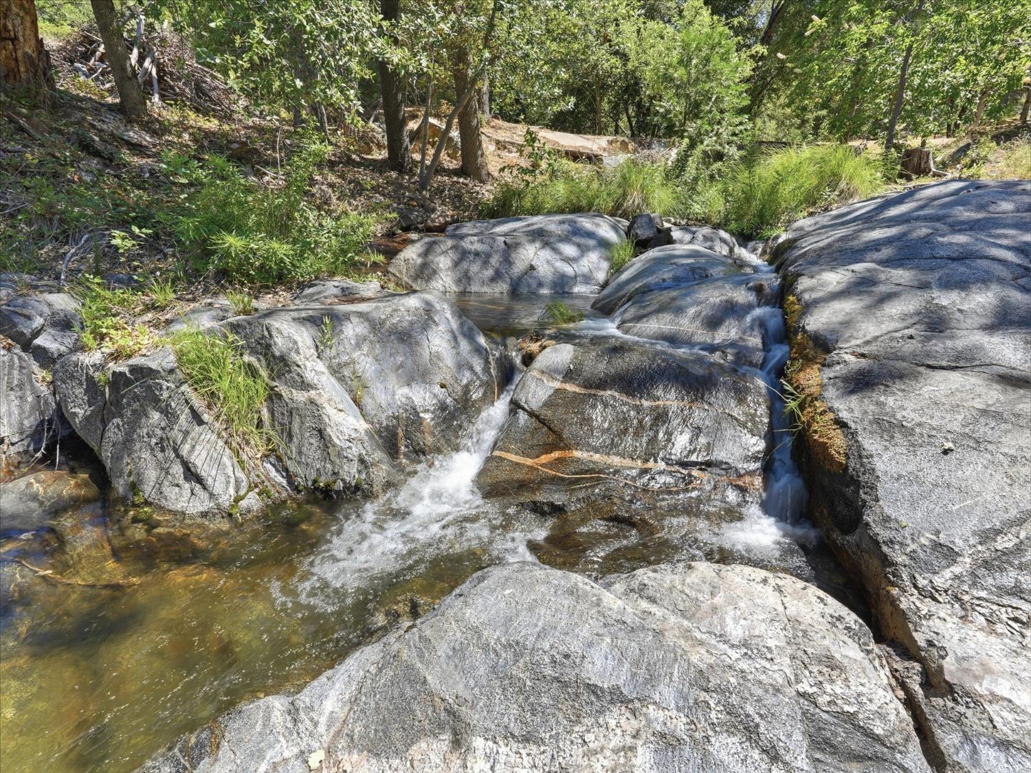 34018 Peckinpah Acres Dr, North Fork, CA 93643