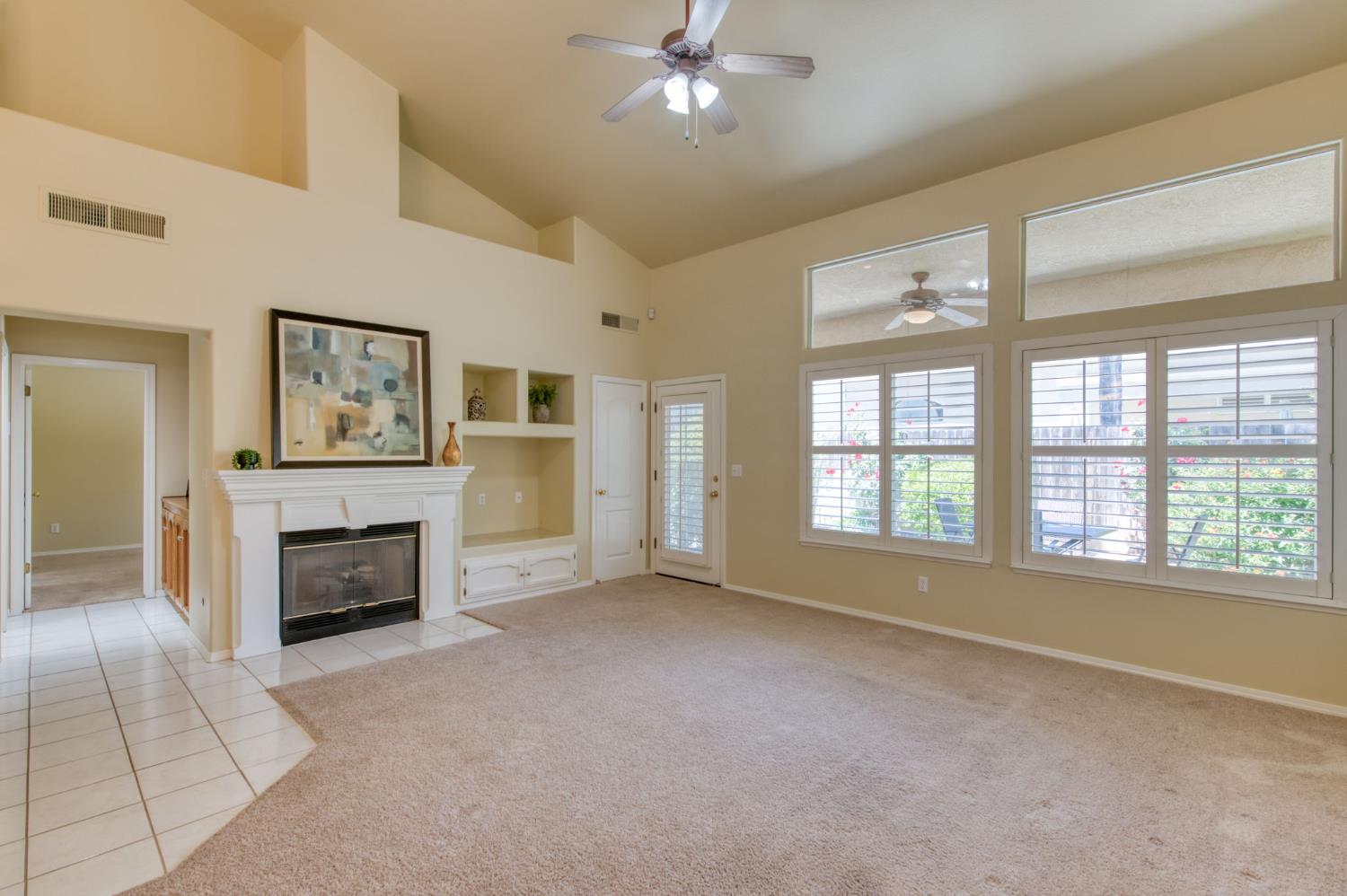 3750 W Vincent Ln, Fresno, CA 93711