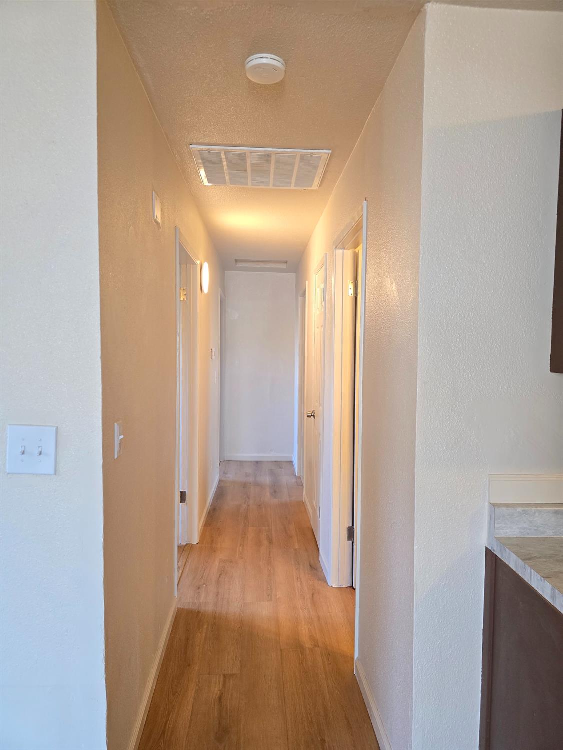 292 N College Ave, Fresno, CA 93701