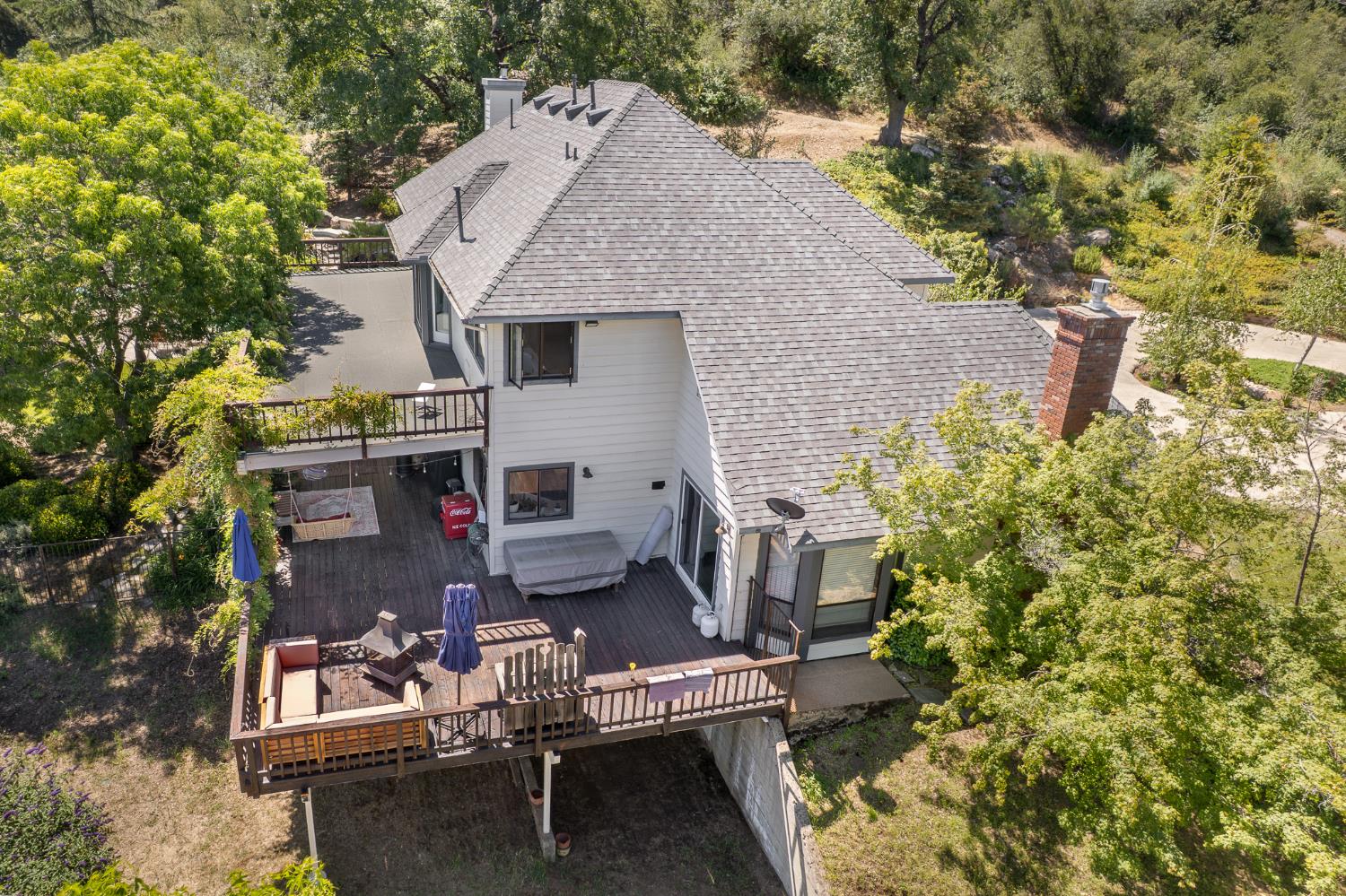 41723 Yosemite Pines Dr, Oakhurst, CA 93644
